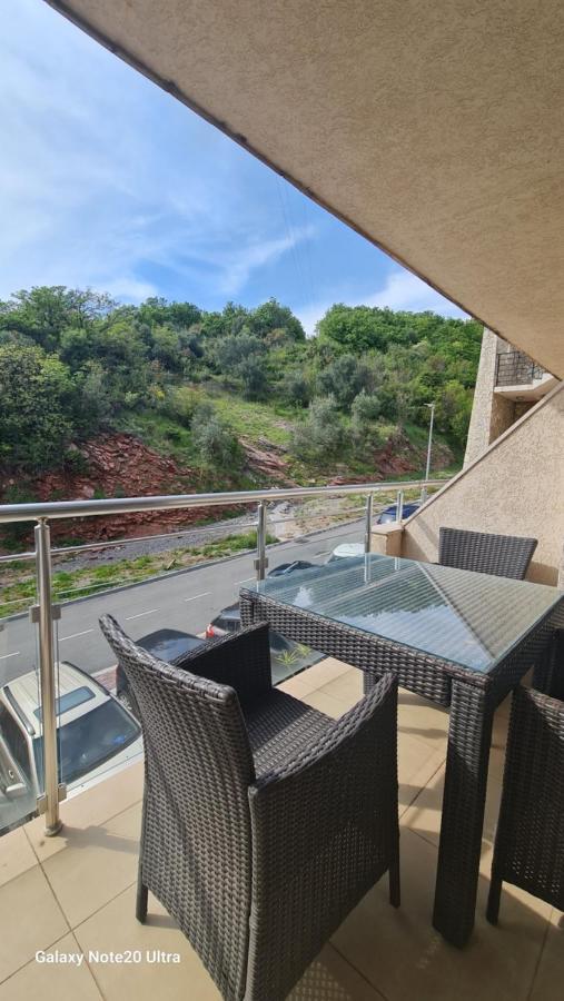 Blue Horizon Apartment Resort Будва Екстер'єр фото