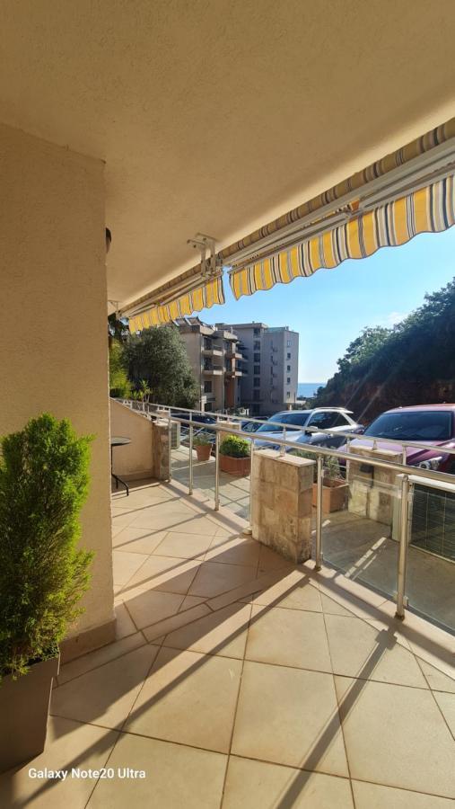 Blue Horizon Apartment Resort Будва Екстер'єр фото